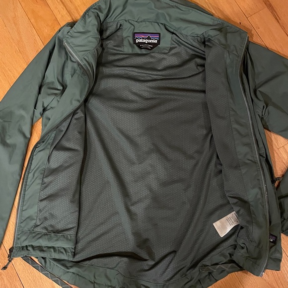 Patagonia Women small Windbreaker - Picture 6 of 8
